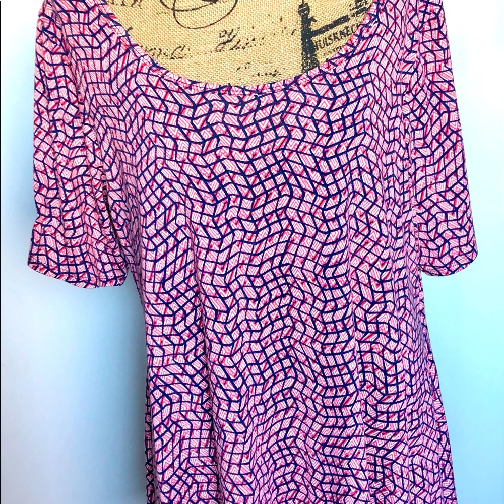 🔸 NWOT! LuLaRoe Top 🔸